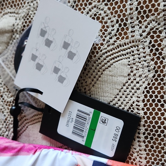 DYNK, NWT, Women's Swimsuit 🩱 Top, Size Large, Pink, Navy - Picture 7 of 12